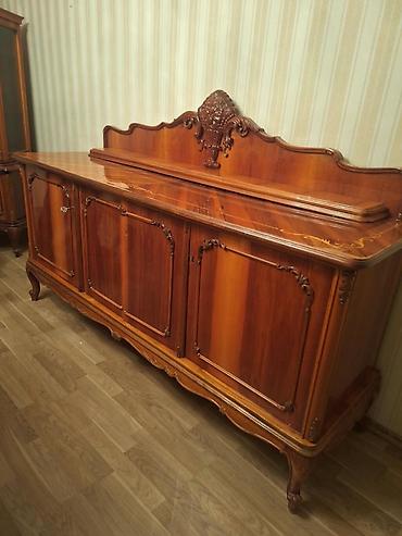Klassik üslubda taxta bufet/vitrin alt dolabı - Material: keyfiyyətli lalafo.az -da Klassik üslubda taxta bufet/vitrin alt dolabı - Material: keyfiyyətli