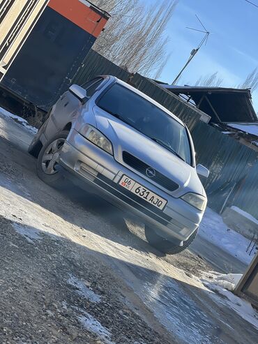 марк 2 2003: Opel Astra: 2003 г., 1.6 л, Механика, Бензин, Седан