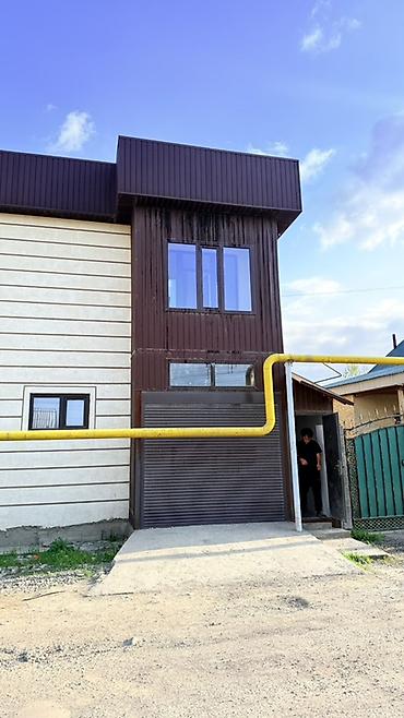 Долгосрочная аренда комнат: 140 м², Без мебели — 3