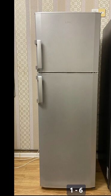 bir yerde: Б/у 2 двери Beko Холодильник Продажа, цвет - Белый, С колесиками