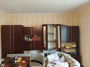 susə dolab: Qonaq otağı üçün bölməli mebel divarı - Rəng: tünd qəhvəyi (wenge — 1