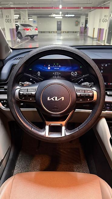 вмятина: Kia Sportage: 2021 г., 2 л, Дизель, Кроссовер — 9