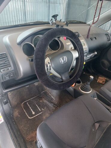 авто в рассрочку без банка без первоначального взноса в бишкеке: Honda Jazz: 2008 г., 1.4 л, Автомат, Бензин, Универсал