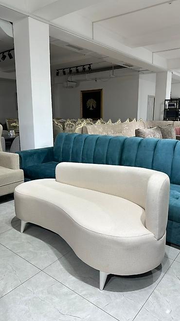 sofa: Диван «волна» с асимметричной спинкой - Современный дизайнерский — 2
