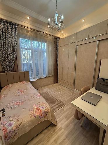 Продажа коттеджей и домов: 🏡 Продаётся добротный кирпичный дом в центре города! 📍 Орозбекова / — 20