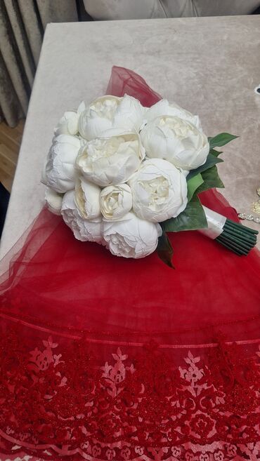 bəy gəlin şəkilləri: Toy/Nişan üçün bəzək dəsti - Gelin buketi: iri ölçülü, ağ pion