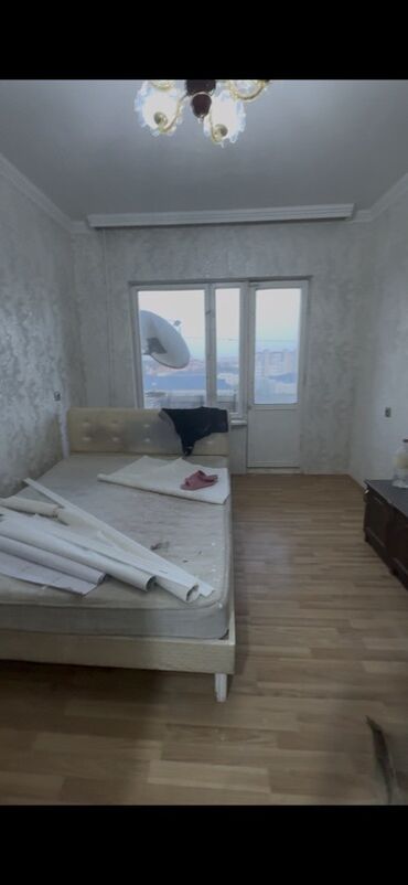 Köhnə tikili: Bakı, 2 otaqlı, Köhnə tikili, m. Xalqlar Dostluğu, 82 kv. m — 4