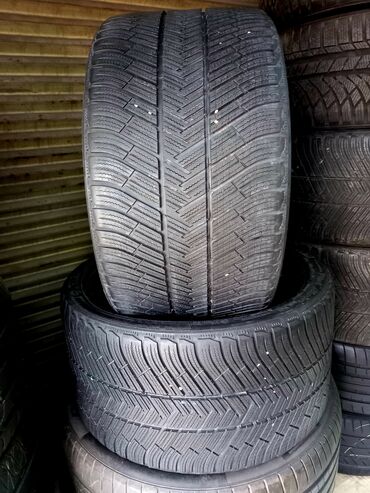 Шины: Шины 295 / 30 / R 20, Зима, Б/у, Пара, Легковые, Франция, Michelin