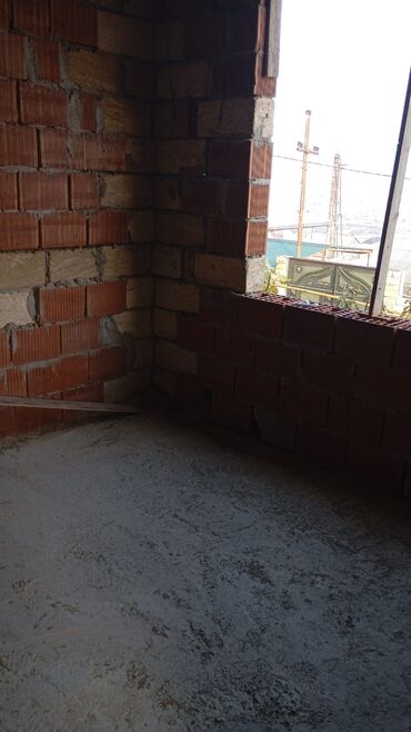 Həyət evləri və villaların satışı: Sulutəpə qəs. 4 otaqlı, 3 kv. m, Kredit yoxdur, Təmirsiz — 8