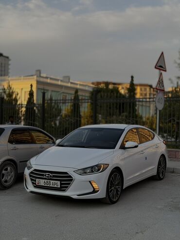 runx alex: Hyundai Avante: 2016 г., 1.6 л, Автомат, Газ, Седан