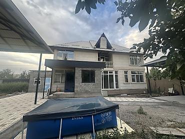 центральный мечит: Продаю или меняю на квартиру в Бишкеке, двухэтажный жилой дом с — 2