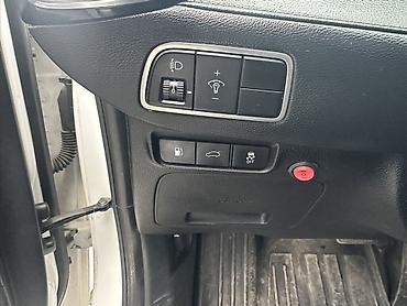 m3 f80: Hyundai Grandeur: 2018 г., 3 л, Автомат, Газ, Седан — 9