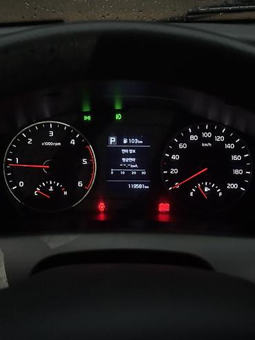 kiya bongo: Kia Bongo III * Кабина — 2 места * Дизель, автомат КПП * Задний — 1