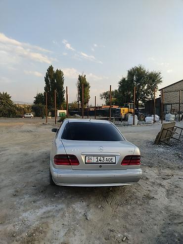 бензобак 210: Mercedes-Benz E-Class: 2000 г., Автомат, Дизель, Седан — 1