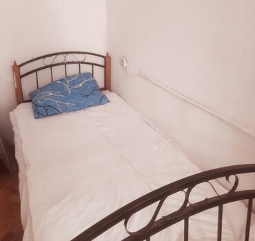 Çarpayılar: Təknəfərlik çarpayı, Bazasız, Matras ilə, Siyirməsiz