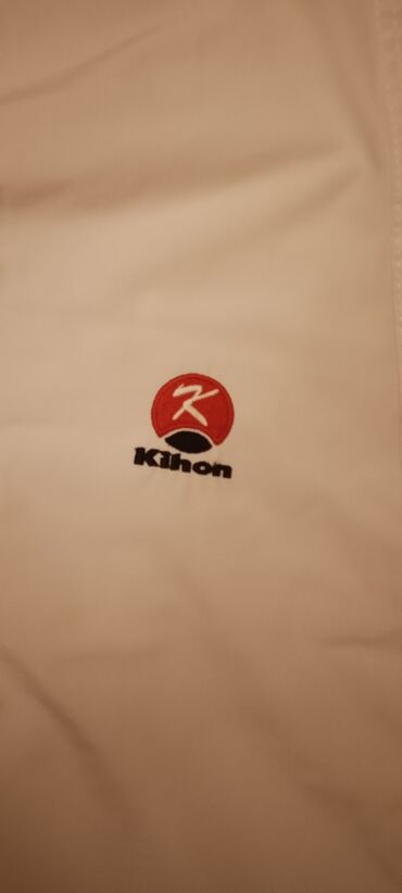 karate uecuen kimono: Komplekt karate üçun hər şey var və yahşı vəziyəttədir