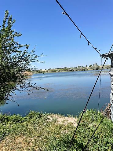 Продажа коттеджей и домов: Продаю дом.Центр село Ленинское.200кв/м, 20 соток, В доме есть — 11