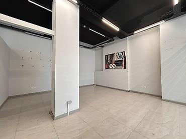 bag evinə baxici: İcarəyə verilir obyekt 165 m², Ağ şəhər q. 3 000 AZN/ay 165 m² Sahə — 3