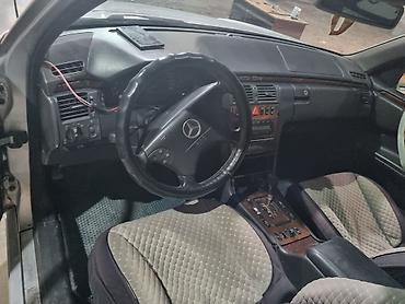 акорд 96: Mercedes-Benz E-Class: 2001 г., 3.2 л, Автомат, Бензин, Седан — 4