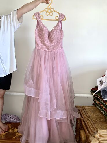 детский платя: Детское платье, цвет - Розовый, Б/у
