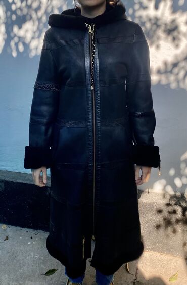 стильное черное пальто: Пальто размер м черное, двустороннее