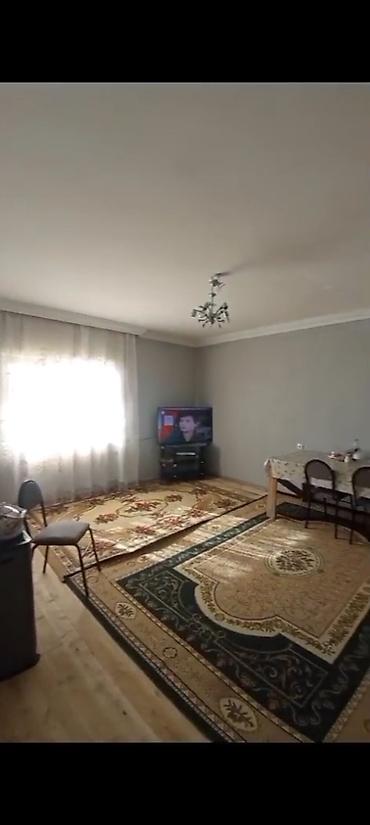 3 otaqlı fərdi yaşayış evi — geniş və işıqlı - Zal: böyük pəncərəli