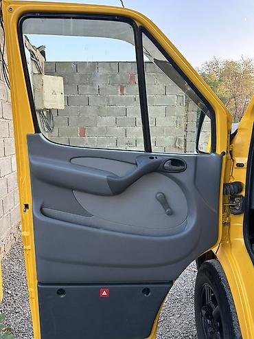 2 2 cdi: Легкий грузовик, Mercedes-Benz, Стандарт, 3 т, Б/у — 10
