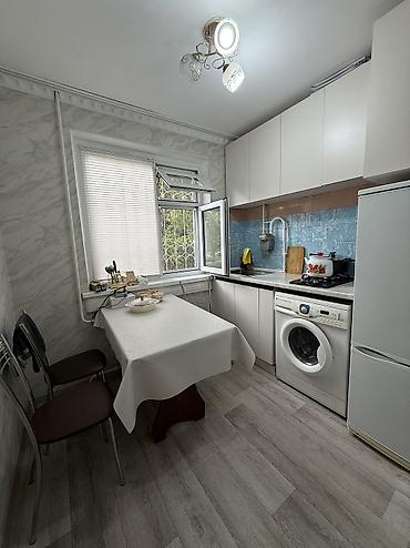 квартира 11мкр: 1 комната, 32 м², 11 мкр 104 серия, 1 этаж, Косметический ремонт — 2