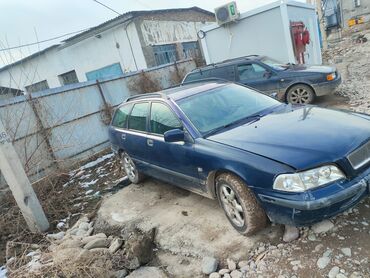 Volvo: Volvo V40: 1997 г., Автомат, Бензин, Универсал — 9