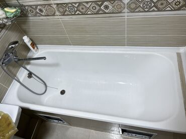 умывальник для частного дома: Ванна Төрт бурчтук, Материалы: Чоюн, Өлчөмү: 150 x 70 см