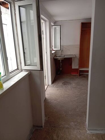 снять дом на озере иссык куль: 24 м², 2 комнаты, Парковка, Забор, огорожен