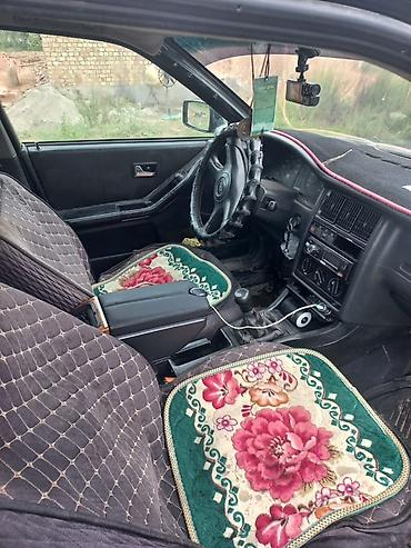 салон гольф 2: Audi 90: 1992 г., 2 л, Механика, Бензин, Седан — 3