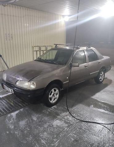 Ford: Ford Sierra: 1997 г., Седан — 3