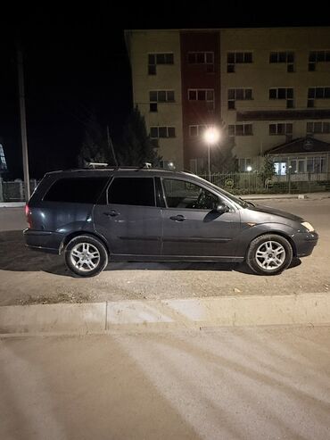 хово 10 тонник: Ford Focus: 2004 г., 2 л, Механика, Газ, Универсал