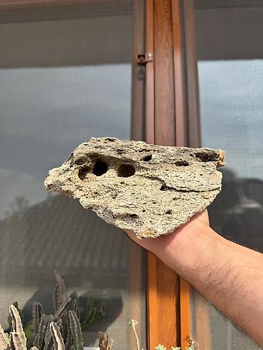 Аквариумные аксессуары и принадлежности: Akvarium daşları akanın içinənn çıxmadı toplam 18-19 klo bəzəkli — 4