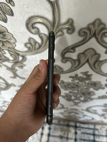 iphone 18 pro max 512gb цена: IPhone 11, черный цвет, память 128 ГБ. Ключевые характеристики: - — 2