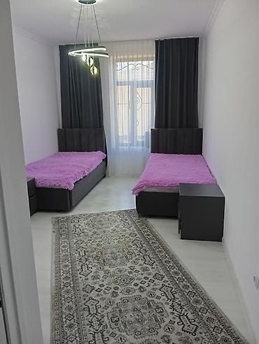 Долгосрочная аренда домов: Сдаётся просторный дом с современным интерьером. Планировка и — 1