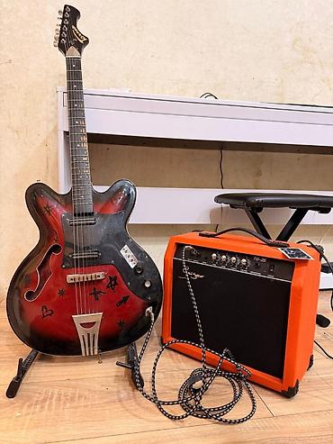 gitara qara: 🎸 Полуакустическая электрогитара Tornado + комбик + кабель Продаю — 1