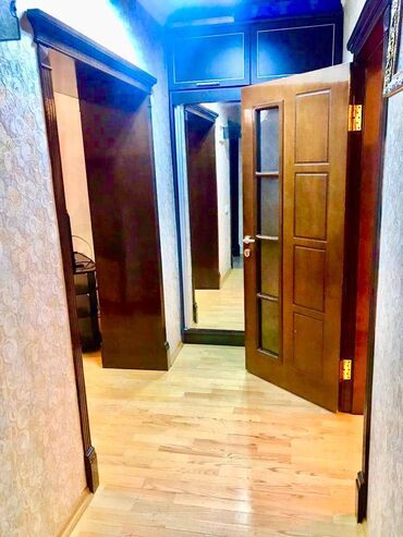 Uzunmüddətli kirayə mənzillər: Elmlər metrosunun yaxınlığında 6 mertebeli binanın 5-ci mərtəbəsində — 10