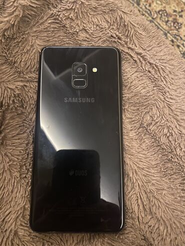 Samsung: Samsunq A8+