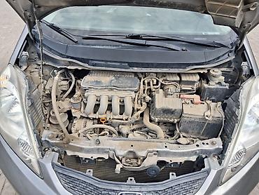 Продажа авто: Honda Fit: 2010 г., 1.5 л, Автомат, Бензин, Хэтчбэк — 9