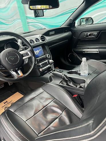 кабриолет: Ford Mustang: 2017 г., Кабриолет — 6
