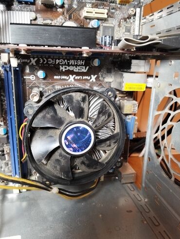 Kompüter ehtiyyat hissələri: Ana Platası ASRock H61M-VG4, İşlənmiş