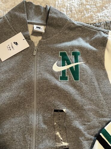 Jakne za prelazni period: NIKE jakna fazon koledžice vel. M NOVO — 7