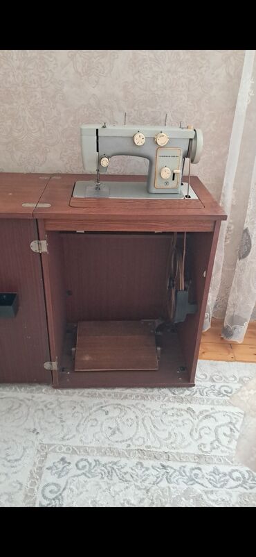 купить бу айфон 8 плюс: Tikiş maşını Chayka, Mexaniki