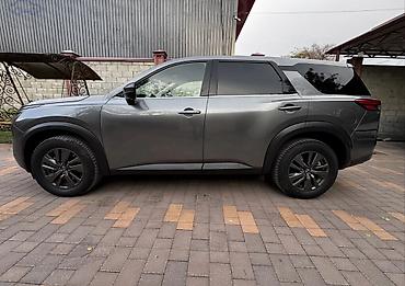 задние аммортизаторы на мицубиси кольт: Nissan Pathfinder: 2022 г., Кроссовер — 4