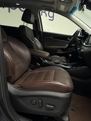 Kia: Kia Sorento: 2018 г., 3.3 л, Автомат, Бензин, Кроссовер — 14