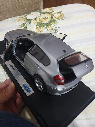 engine 11: Коллекционная масштабная модель BMW 120i (Welly). Зеркала дверные — 4
