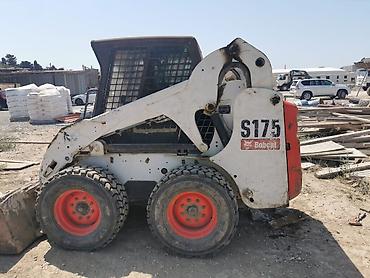 mini yer sumlayan: Bobcat S175.
İş saatı -2843.5 — 7