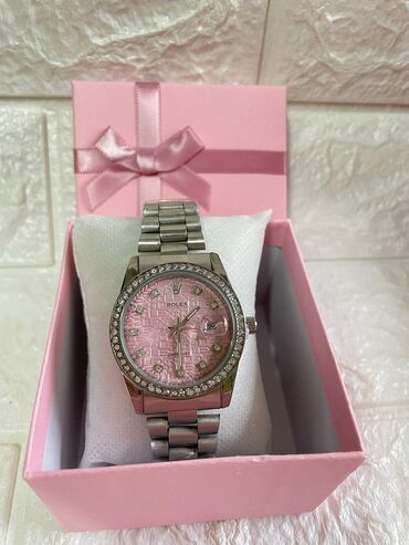 Ručni satovi: Cena: 2700 din (sa kutijom)
Cena:2500 din (bez kutije) — 22